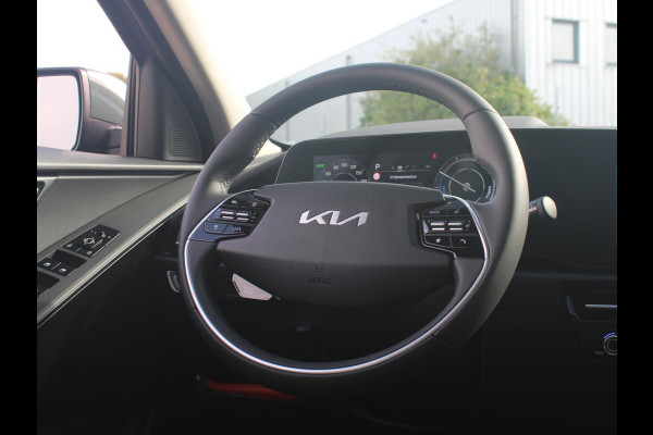 Kia Niro 1.6 GDi Hybrid ComfortLine | Sept leverbaar | Camera | Clima | Carplay | 16'' lichtmetaal | LED