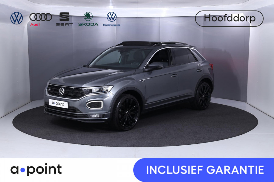 Volkswagen T-Roc 1.5 TSI Sport Business R-line 150 pk Automaat (DSG) | Navigatie | Panoramadak | Trekhaak afneembaar | Parkeersensoren (Park assist) | Achteruitrijcamera | Adaptieve cruise control |