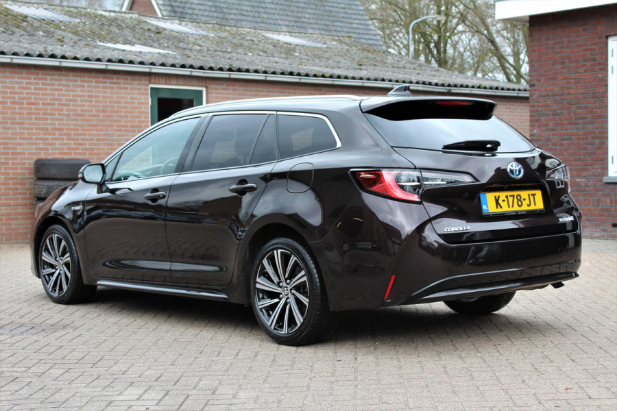 Toyota Corolla Touring Sports 48 Dkm! 1.8 Hybrid Dynamic