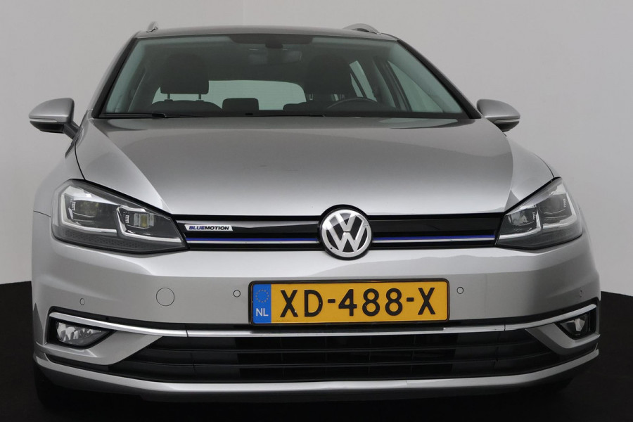 Volkswagen GOLF Variant 1.5 TSI Comfortline Business Automaat (CAMERA, NAVIGATIE, PDC, STOELV, NL-AUTO, GOED ONDERHOUDEN)