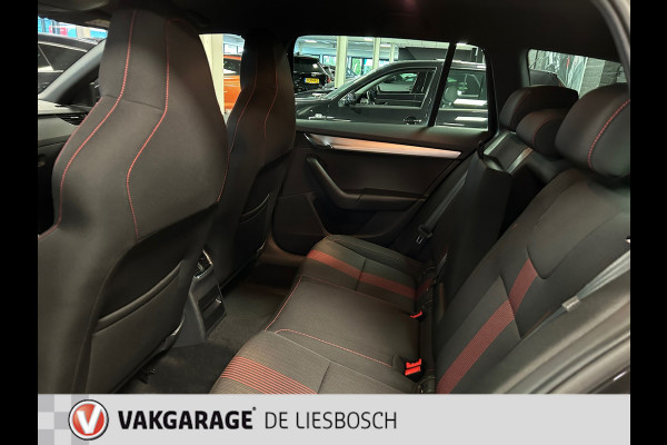 Škoda Octavia Combi 1.5 TSI Greentech Sport Business / automaat / camera / clima / trekhaak