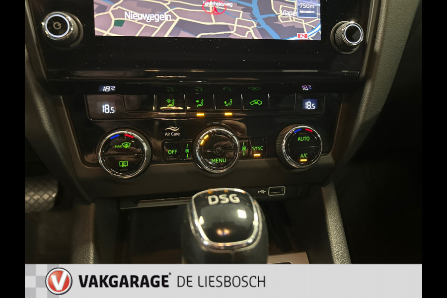 Škoda Octavia Combi 1.5 TSI Greentech Sport Business / automaat / camera / clima / trekhaak