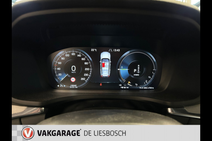 Volvo V60 2.0 T8 Twin Engine AWD R-Design 300pk / Leder / camera / trekhaak / Harman-Kardon