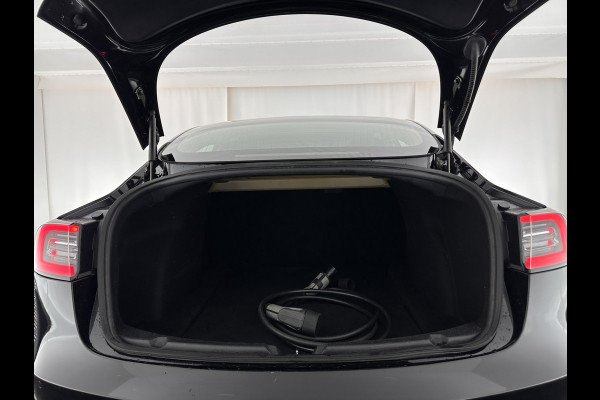 Tesla Model 3 Long Range AWD 75 kWh [ 3-Fase ] (INCL-BTW) Aut. *PANO | AUTO-PILOT | NAPPA-LEATHER | KEYLESS | FULL-LED | MEMORY-PACK | SURROUND-VIEW | DAB | APP-CONNECT | DIGI-COCKPIT | LANE-ASSIST | TOWBAR | COMFORT-SEATS | 18"ALU*