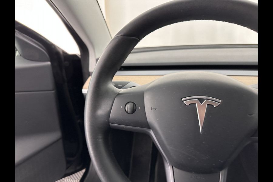 Tesla Model 3 Long Range AWD 75 kWh [ 3-Fase ] (INCL-BTW) Aut. *PANO | AUTO-PILOT | NAPPA-LEATHER | KEYLESS | FULL-LED | MEMORY-PACK | SURROUND-VIEW | DAB | APP-CONNECT | DIGI-COCKPIT | LANE-ASSIST | TOWBAR | COMFORT-SEATS | 18"ALU*