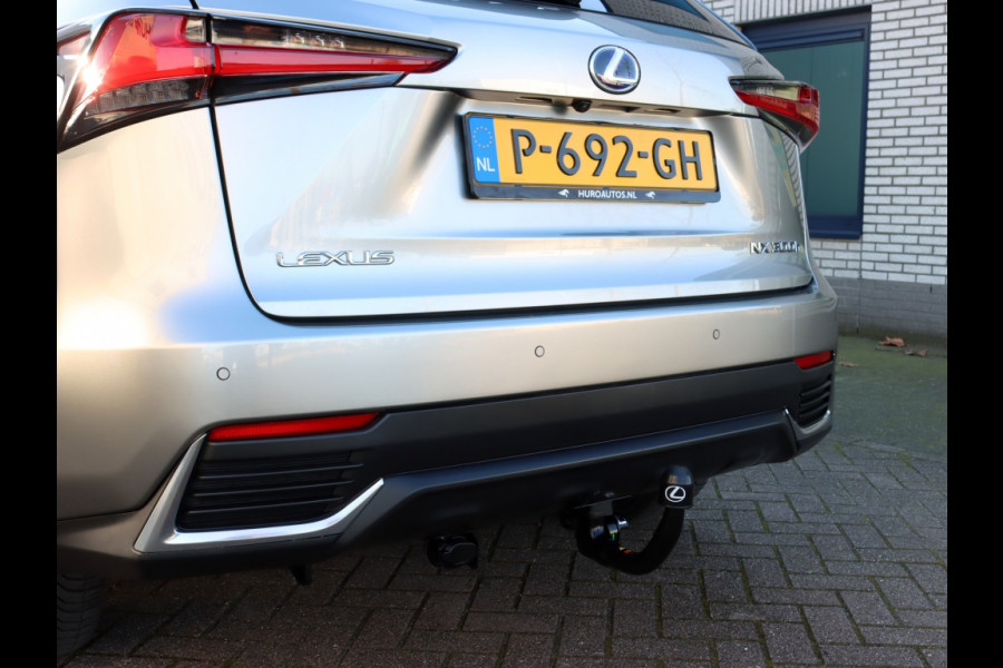 Lexus NX 300h AWD Luxury Line | Panoramadak | Premium Navi | Trekhaak