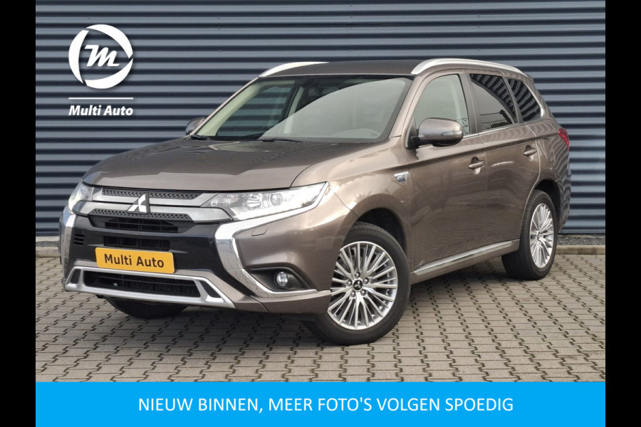 Mitsubishi Outlander 2.4 Plug in Hybrid 225pk PHEV | Trekhaak af Fabriek | Apple Carplay | Camera | Cruise Control | L.M. 18" | Climate Control | Stoelverwarming | DAB |