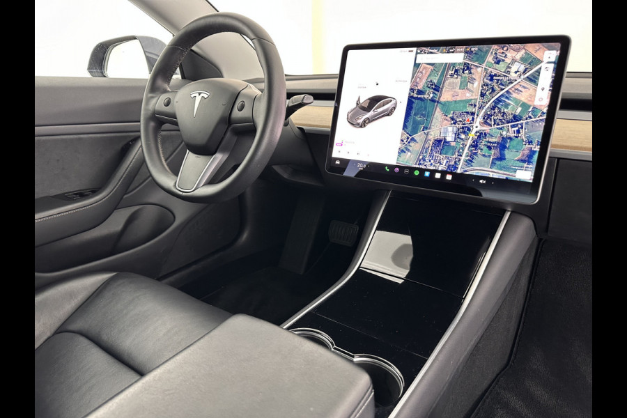 Tesla Model 3 Standard RWD Plus 60 kWh [ 3-Fase ] (INCL-BTW) Aut. *PANO | AUTO-PILOT | NAPPA-LEATHER | KEYLESS | FULL-LED | MEMORY-PACK | SURROUND-VIEW | DAB | APP-CONNECT | DIGI-COCKPIT | LANE-ASSIST | TOWBAR | COMFORT-SEATS | 18"ALU*