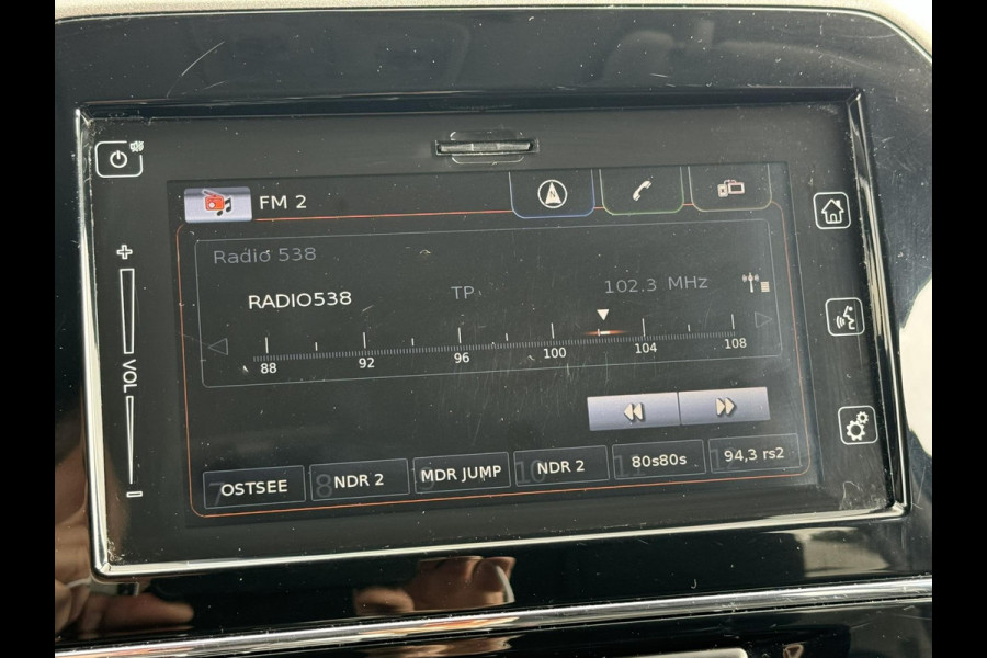 Suzuki Vitara 1.6 Exclusive Carplay Camera Navigatie Cruise Stoelverwarming 4 Seizoenen banden