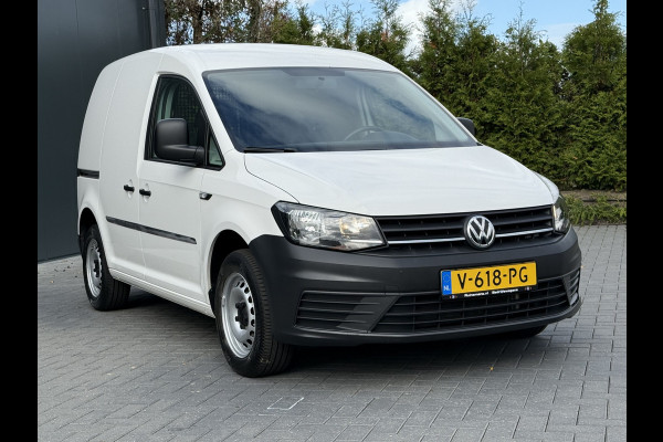 Volkswagen Caddy 2.0 TDI / L1H1 / 1e EIG. / AIRCO / CRUISE / TREKHAAK / NETTE BUS