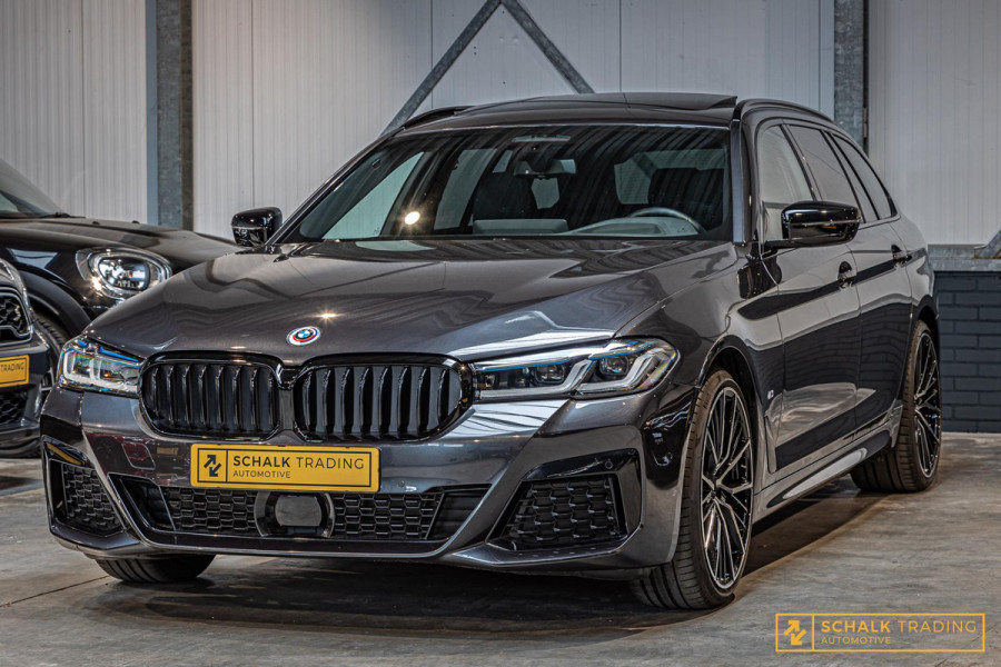 BMW 5 Serie 530i M-sport Pano 20inch Head-Up Acc Garantie 1e eig