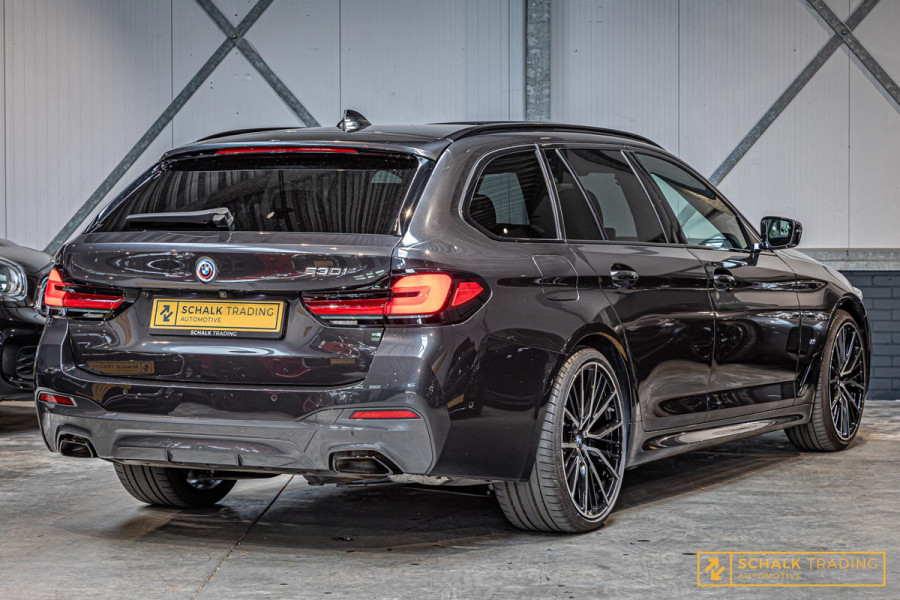 BMW 5 Serie 530i M-sport Pano 20inch Head-Up Acc Garantie 1e eig