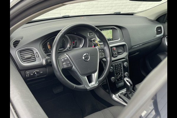 Volvo V40 Cross Country 1.5 T3 Nordic+ / Navi / Trekhaak / Cruise / LED / Clima