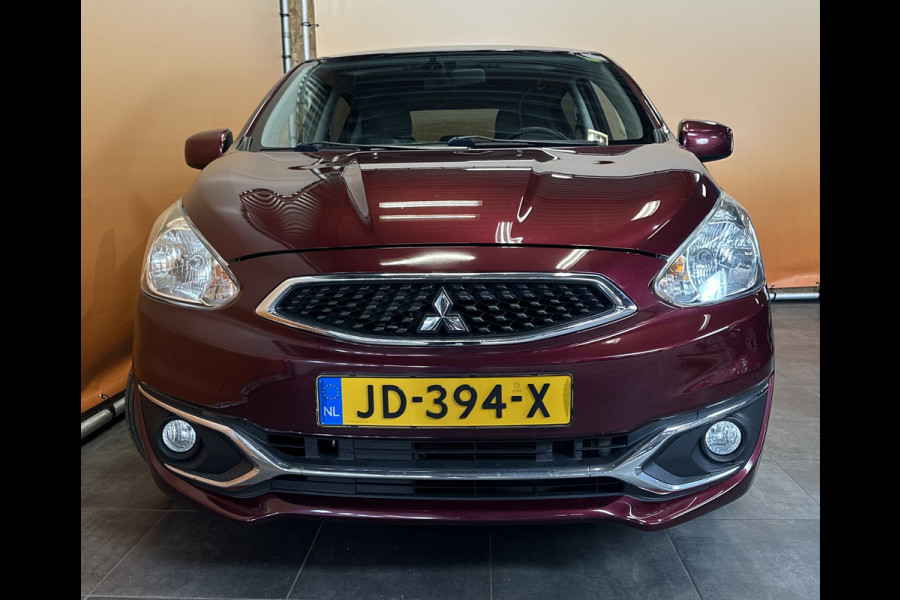 Mitsubishi Space Star 1.0 Intense navigatie lage km stand