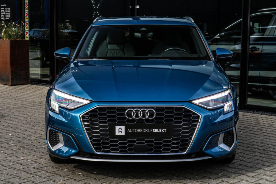 Audi A3 Sportback 40 TFSI e - RS-stoelen - Trekhaak - Matrix LED