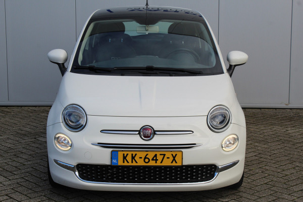 Fiat 500 0.9-80pk TwinAir Turbo Lounge. Erg nette, luxe en goed onderhouden wagen, voor nog jaren rijplezier ! Airco, lederen interieur, elektrisch panorama schuif/kanteldak, LM wielen, navigatie, bluetooth telefoonvoorb., USB uitgang etc.