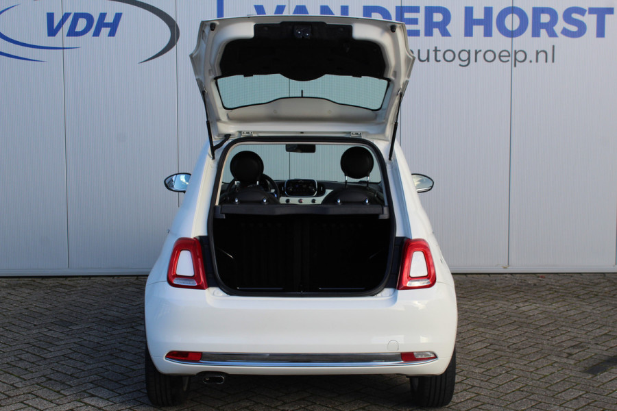 Fiat 500 0.9-80pk TwinAir Turbo Lounge. Erg nette, luxe en goed onderhouden wagen, voor nog jaren rijplezier ! Airco, lederen interieur, elektrisch panorama schuif/kanteldak, LM wielen, navigatie, bluetooth telefoonvoorb., USB uitgang etc.