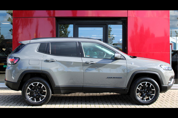 Jeep Compass 4xe 240 Plug-in Hybrid Electric Trailhawk | Alpine audio | Stoelverwarming/ventilatie | Full Led Koplampen