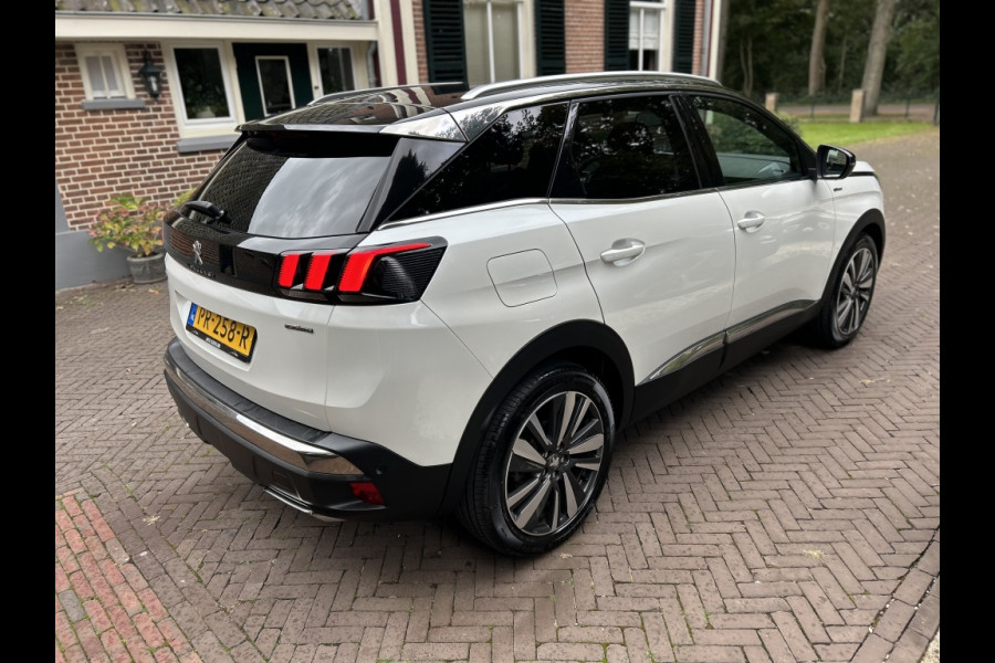 Peugeot 3008 1.2 PT 130pk GT Line 19” LMV, Trekhaak Afn., CarPlay