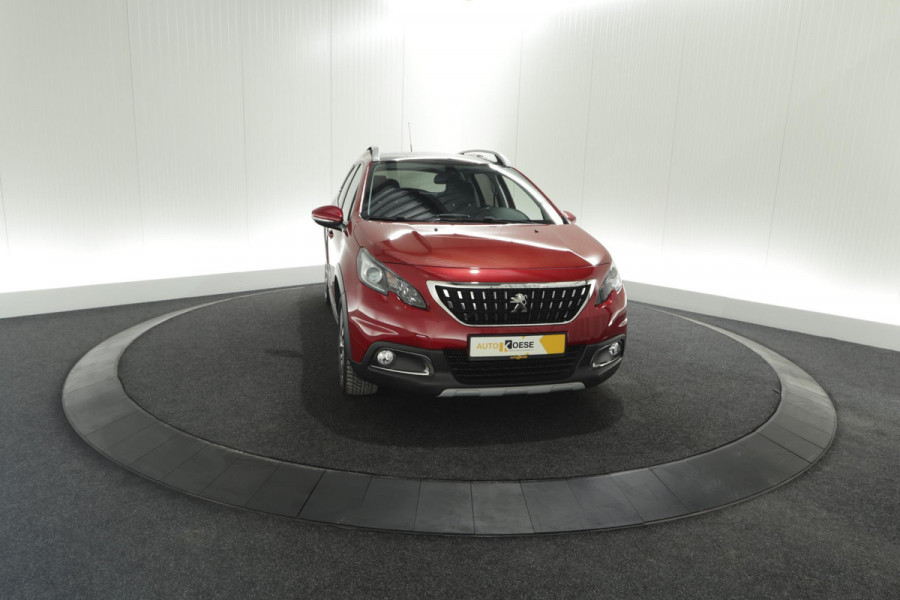 Peugeot 2008 PureTech 110 EAT6 Allure | Trekhaak | Camera | Panoramadak | Navigatie