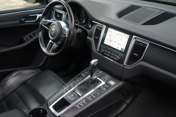 Porsche Macan 2.0 Turbo 252PK Pano/Bose/Sport-desgin/21"/18w-zetels