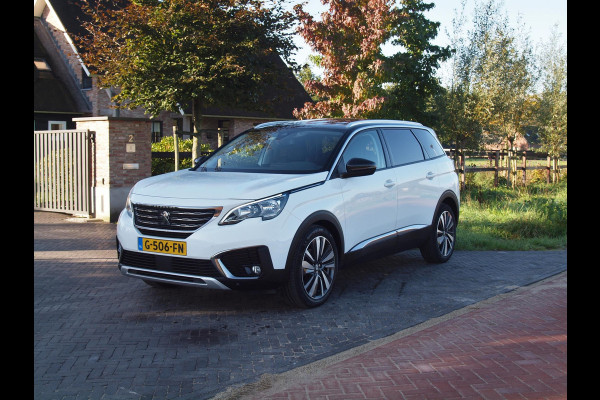 Peugeot 5008 1.6 PureTech Blue Lease Premium | Panoramadak | Trekhaak | Apple Carplay | Navi |