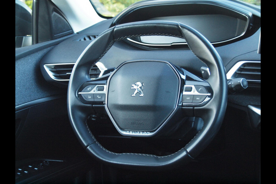 Peugeot 5008 1.6 PureTech Blue Lease Premium | Panoramadak | Trekhaak | Apple Carplay | Navi |