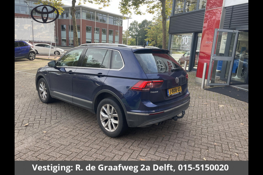 Volkswagen Tiguan 2.0 TSI 4Motion Highline Business R | 360 Camera | Trekhaak | Vol leer | Stoelverwarming