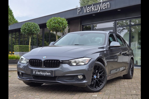 BMW 3 Serie 318i Centennial Executive I 18 inch LM VELGEN I Airco I Navigati