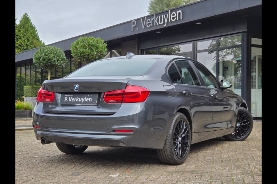 BMW 3 Serie 318i Centennial Executive I 18 inch LM VELGEN I Airco I Navigati