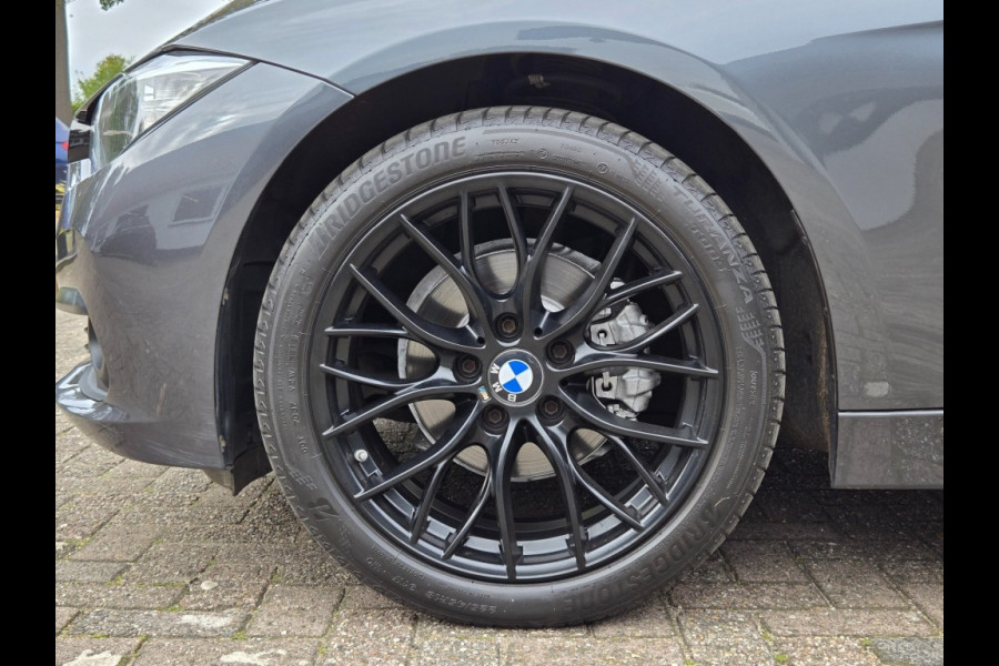 BMW 3 Serie 318i Centennial Executive I 18 inch LM VELGEN I Airco I Navigati