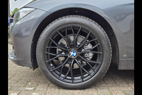 BMW 3 Serie 318i Centennial Executive I 18 inch LM VELGEN I Airco I Navigati