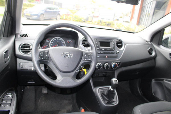 Hyundai i10 1.0i Comfort Cruise controle Climatronic Rijklaar incl onderhoud Bovag garantie