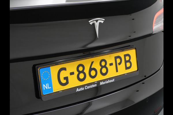 Tesla Model 3 SR+60kWh 325PK Trekhaak AutoPilot FSD.vb Leer PanoDak Adaptive cruise 19" Camera's Elektr.-Stuur+Stoelen+Spiegels+Geheugen+Easy- Ecc Navigatiesysteem full map LED-a+v Comfortstoel(en) ACC Dual-ECC DAB Voorverwarmen interieur via App Keyless via Telefoonsleutel One-Pedal-Drive