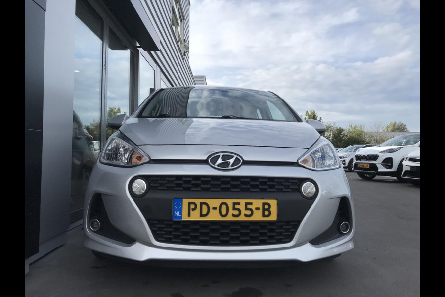 Hyundai i10 1.0i Go! Navi