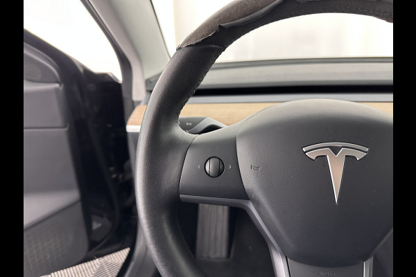 Tesla Model 3 Standard RWD Plus 60 kWh [ 3-Fase ] (INCL-BTW) Aut. *PANO | AUTO-PILOT | NAPPA-LEATHER | KEYLESS | FULL-LED | MEMORY-PACK | SURROUND-VIEW | DAB | APP-CONNECT | DIGI-COCKPIT | LANE-ASSIST | COMFORT-SEATS | 18"ALU*