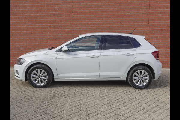 Volkswagen Polo 1.0 TSI 110pk DSG Highline Navigatie Apple Carplay/Android Auto Parkeersensoren Adaptive Cruise Control Stoelverwarming Getinte ramen Climate Control