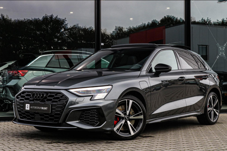 Audi A3 Sportback 45 TFSI e COMPETITION - PANO - SFEER