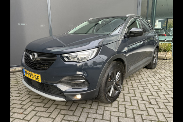 Opel Grandland X 1.2 Turbo 120 Jaar Edition Automaat Climate control - Cruise control - Parks.V+A - Navi - A-Carplay+Android-A - Radio/BLUETH - A-Uitrijcam. - MFL-VW Stuurwiel -ML - LMV - Trekhaak - CD+AB - Ramen E-V+A - V-Stoelen VW - B-Stoel IHV - RS - Rijstr.S - HSA - LED - Start/stop - Grote laadruimte