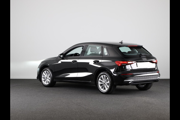 Audi A3 Sportback 30 TFSI Pro Line Audi A3 Sportback Pro Line S-tronic voor een vast maandbedrag van slechts € 499 (o.b.v. 24 maanden en 10.000 km per jaar).