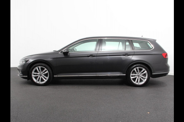 Volkswagen Passat Variant 1.5 TSI 150pk DSG Elegance High | Navigatie | Apple Carplay/Android Auto | Camera | Electrische kofferbak | Climate Control | Dab | Adaptive Cruise Control | Stoelverwarming