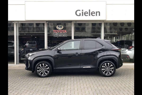 Toyota Yaris Cross 1.5 Hybrid Dynamic | Trekhaak, Apple CarPlay/Android Auto, 17 inch, Keyless, Privacy Glass, Parkeercamera