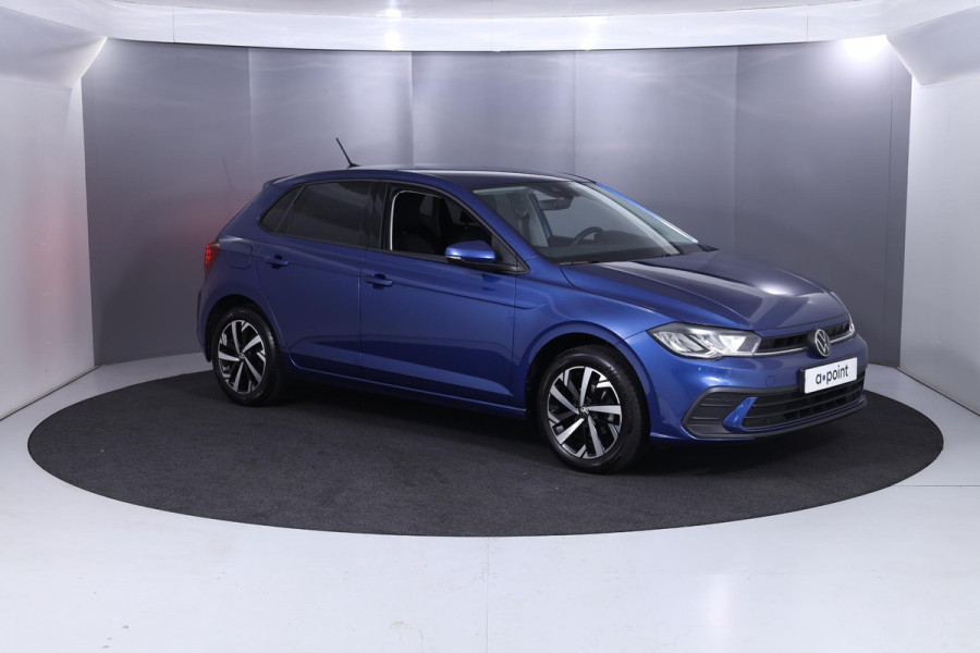 Volkswagen Polo 1.0 TSI Life 95 pk | Private lease vanaf € 459,- pm | Verlengde garantie | Navigatie | Parkeersensoren | Achteruitrijcamera | Adaptieve cruise control | Stoelverwarming |