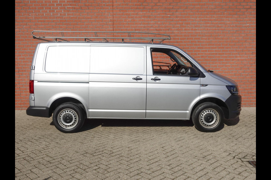 Volkswagen Transporter 2.0 TDI L1H1 Highline Airco Navi Cruise