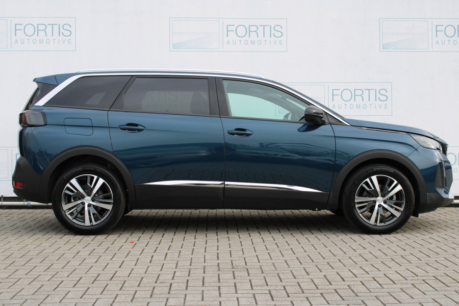 Peugeot 5008 1.2 PureTech Allure Pack 7 PERSOONS | CARPLAY | CAMERA |