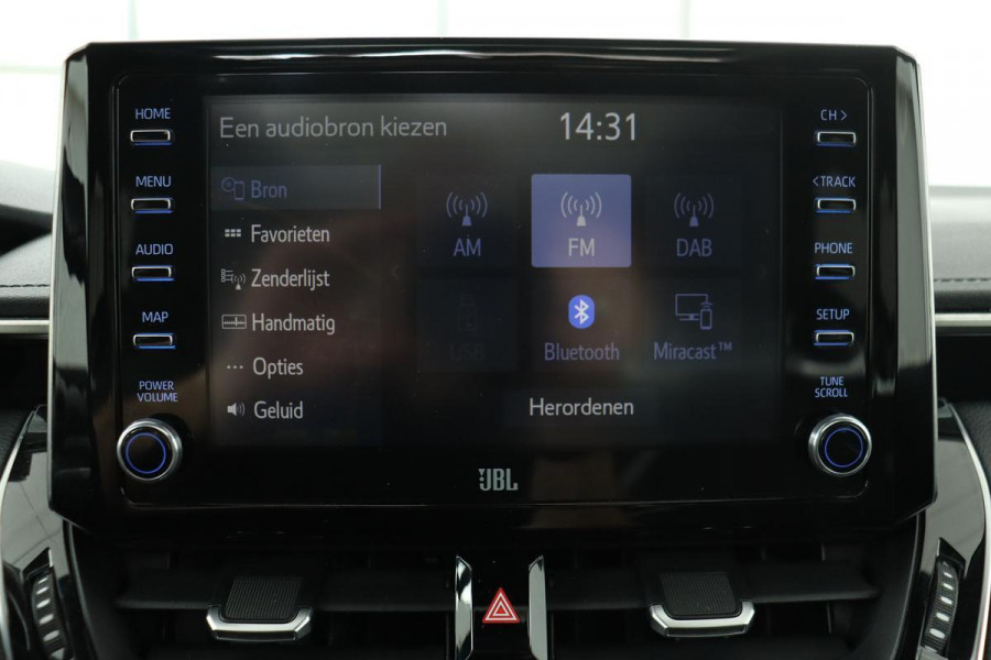 Toyota Corolla Touring Sports 2.0 Hybrid GR-Sport | Panoramadak | Carplay | Climate | Cruise | BLIS | Half Leder | Camera | LED