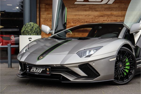 Lamborghini Aventador S 6.5 V12 LP740-4 **AchterasbesturingCeramic/Carplay/Lift/Carbon**