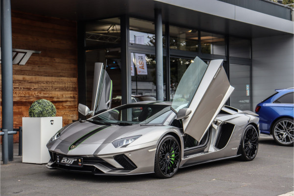 Lamborghini Aventador S 6.5 V12 LP740-4 **AchterasbesturingCeramic/Carplay/Lift/Carbon**