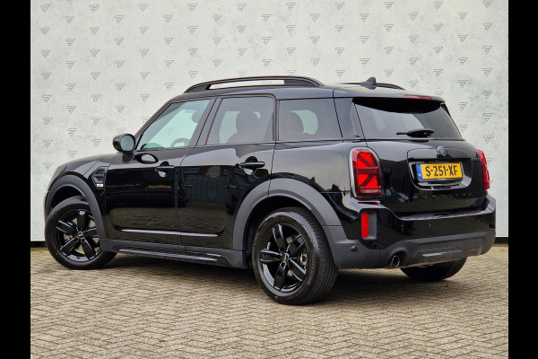 MINI Countryman 1.5 Cooper ALL4 | Automaat | JCW Exterior Pack | Black Pack | Leder | Stoelverwarming | LED | Keyless Entry | Navi | Camera