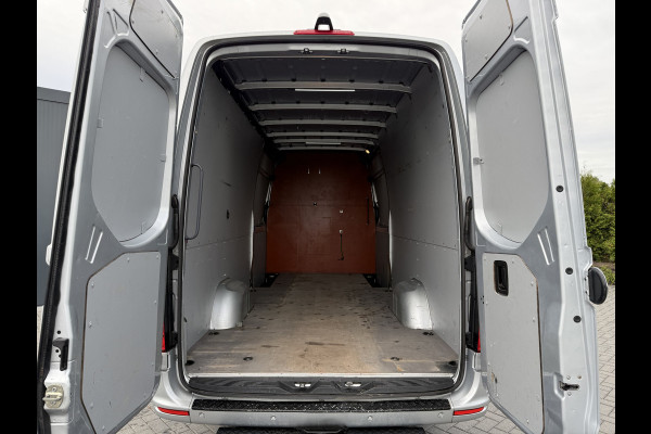 Mercedes-Benz Sprinter 319 CDI V6 191 PK / L3H2 / AUTOMAAT / 2x SCHUIFDEUR / TREKHAAK / NAVI / CAMERA / 3500 KG AHG